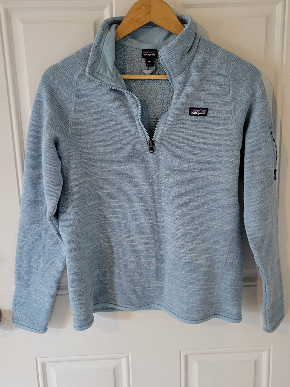 Patagonia Men’s Light Blue Heather Half-Zip Fleece Pullover